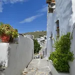 Holiday home Kariki Blue Triantaros-tinos *