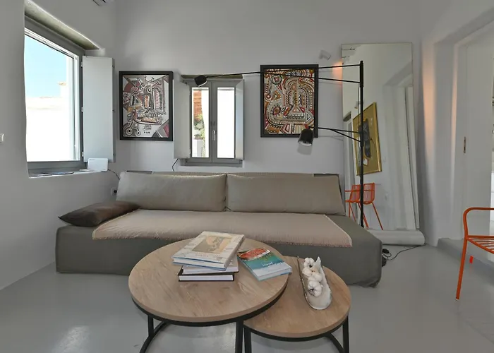 Kariki Blue Triantaros-tinos * Triandáros