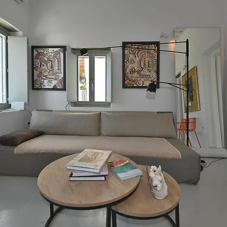 Kariki Blue Triantaros-tinos * Triandáros